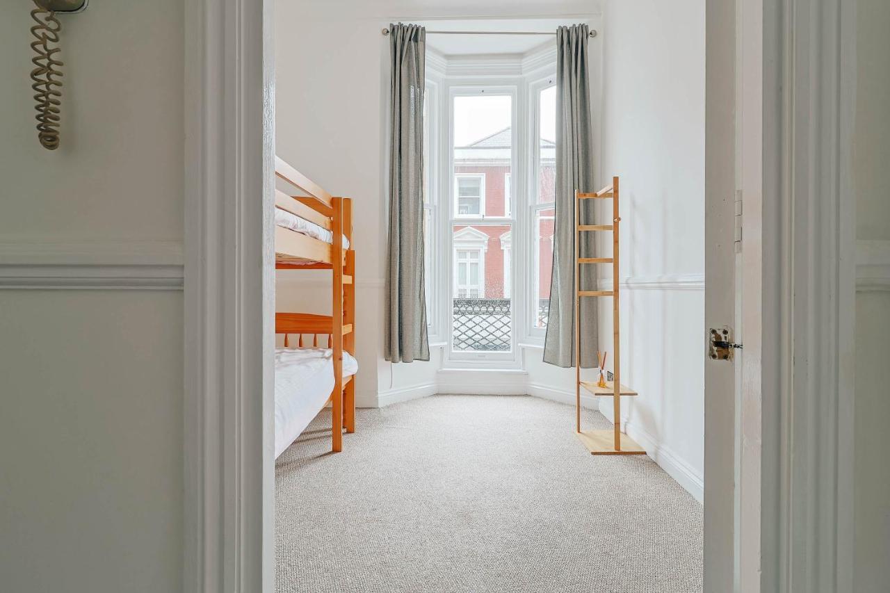 City Central Apartment Борнмут Экстерьер фото